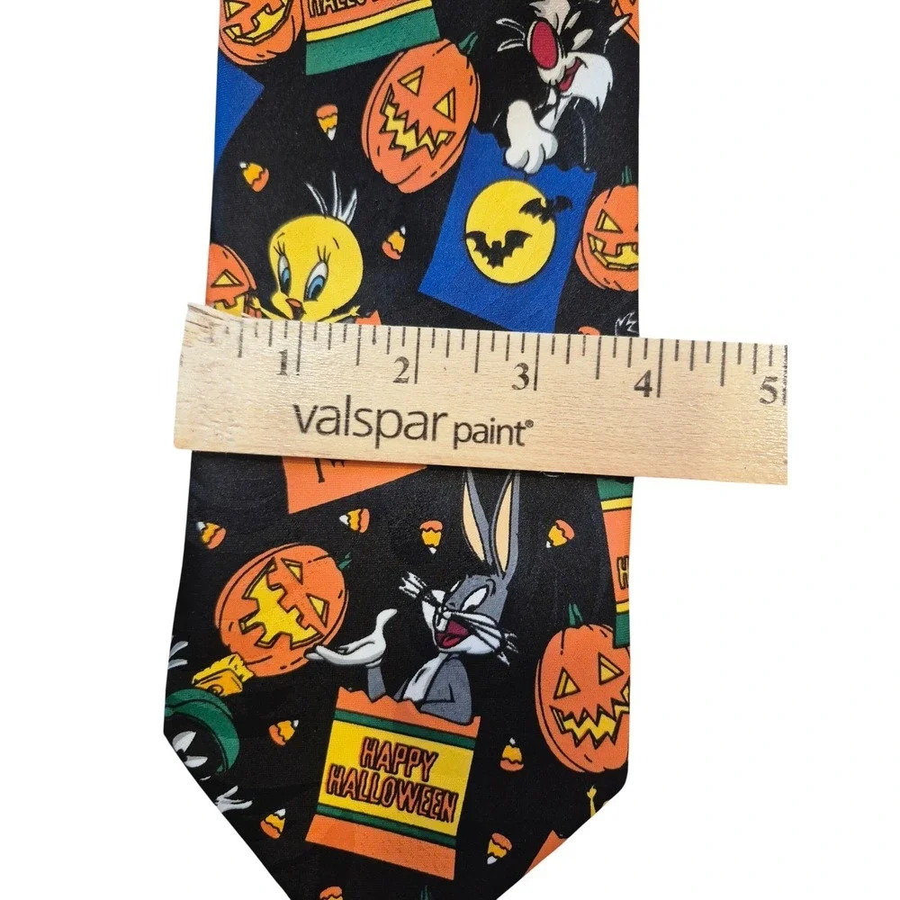 Vintage Looney‎ Tunes Tie 1996 Mantla Bugs Bunny Halloween Novelty Necktie